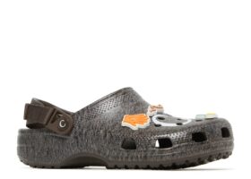 Anwar Carrots x Clog „Soil – Espresso“