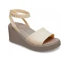 Brooklyn Keilabsatz-Sandalen mit Fesselriemen „Cream White Brown“