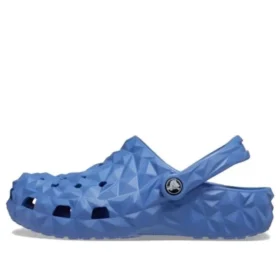 Classic Clog mit geometrischem Muster „Elemental Blue“