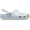 Classic Clog with Marbled Pattern „Blue Calcite Multi“