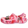 Crocs x A Bathing Ape Clog „Carnation“