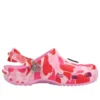 Crocs x A Bathing Ape Clog „Carnation“