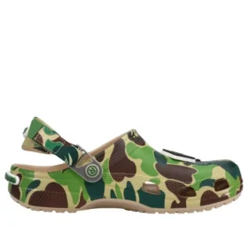 Crocs x A Bathing Ape Clog „Chai“