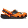 Crocs x Naruto Classic Clogs „Orange Black“