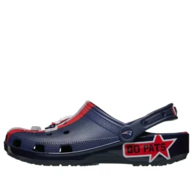 Crocs x NFL Classic Clog „New England Patriots“