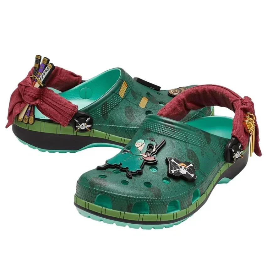 Crocs x One Piece Classic Clog „Zoro“ Crocs x One Piece Classic Clog „Zoro“