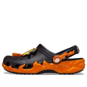 Crocs x Pokémon Classic Clog „Charizard vs. Blastoise“