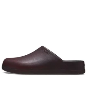 Dylan Clogs in Brüniert „Dark Cherry“