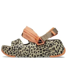 Hiker Xscape Animal Sandalen „Khaki Leopard“