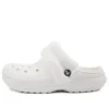 Klassische Crocs-Hausschuhe