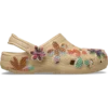 Klassischer Sommer-Clog mit Perlenverzierung Klassischer Sommer-Clog mit Perlenverzierung
