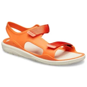 Orangefarbene Sandalen