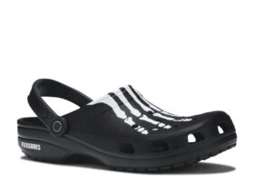 Pleasures x Clog „Skeleton“