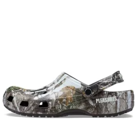 Pleasures x Realtree x Classic Clog „Skeleton Edge Camo“