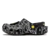 Smiley World Classic Clogs „Schwarz Weiß Gelb“